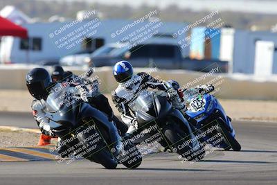 media/Dec-18-2022-SoCal Trackdays (Sun) [[8099a50955]]/Turn 2 (950am)/